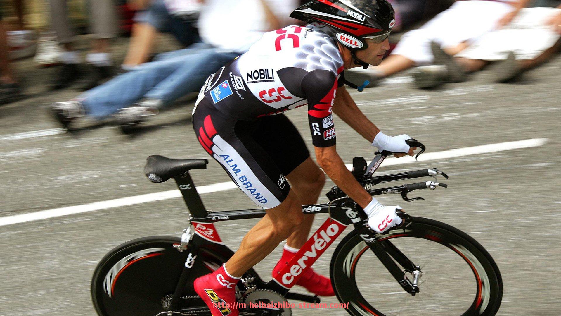 黑白体育直播-正版英超球衣标志位置与辨别技巧说明