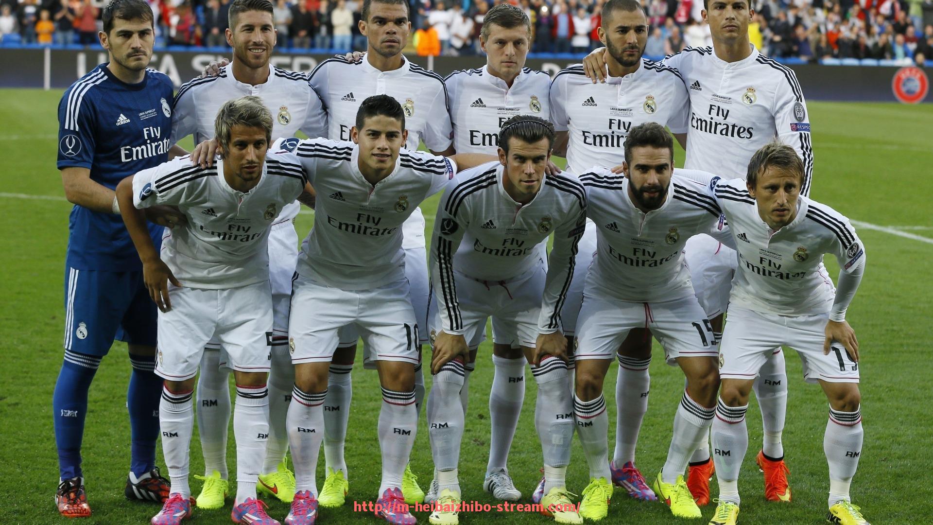 黑白体育直播-世俱杯球员护腕材料选择与防护性能提升探讨